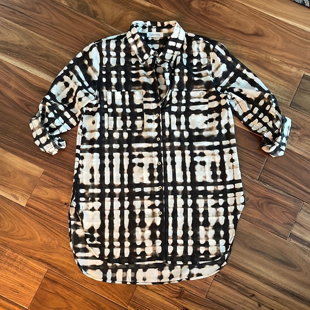 Calvin Klein button down blouse